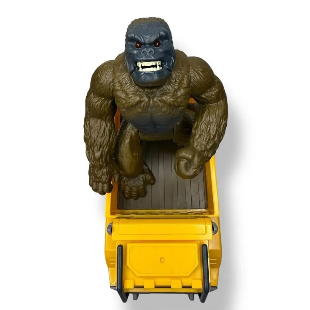 Red Box Light & Sound Gorilla Transporter Truck & Gorilla Figurine‎ Toy